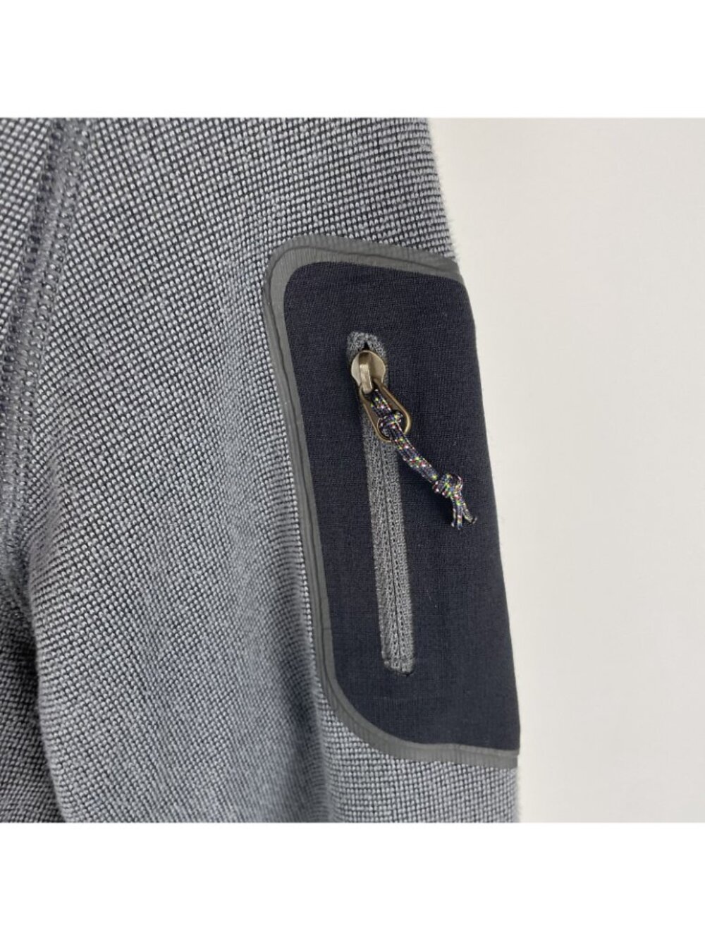 Sherpa Adventure Gear Women’s XL 1/4 Zip Pullover – Gray Performance Outdoor - Picture 3 of 6